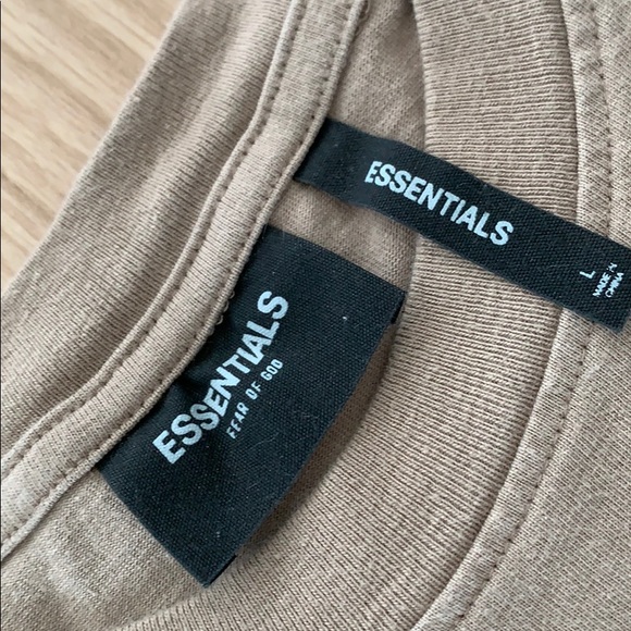 FEAR OF GOD ESSENTIALS 3M Logo Boxy T-Shirt - Picture 2 of 6